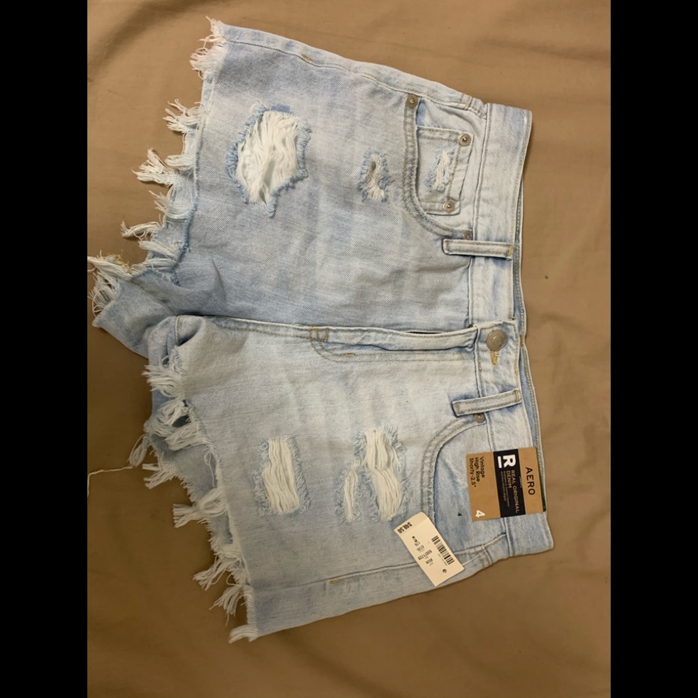 Aero ripped mom shorts